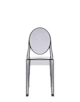 Set 2 scaune Kartell Victoria Ghost design Philippe Starck fumuriu transparent imagine