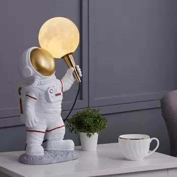 Lampa de veghe pentru copii, model astronaut imagine