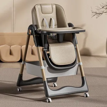 Scaun de Masa 3 in 1 pentru Bebelusi si Copii, varsta 6-36 luni, Inaltime ajustabila, centura de siguranta in 5 puncte, tavita reglabila si detasabila, roti, maro imagine
