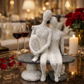 Statueta decorativa cuplu pe banca din rasina 20 cm imagine