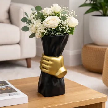 Vaza decorativa moderna, design artistic cu mana aurie, rasina, alb si negru, decor interior premium, 30x14 cm imagine